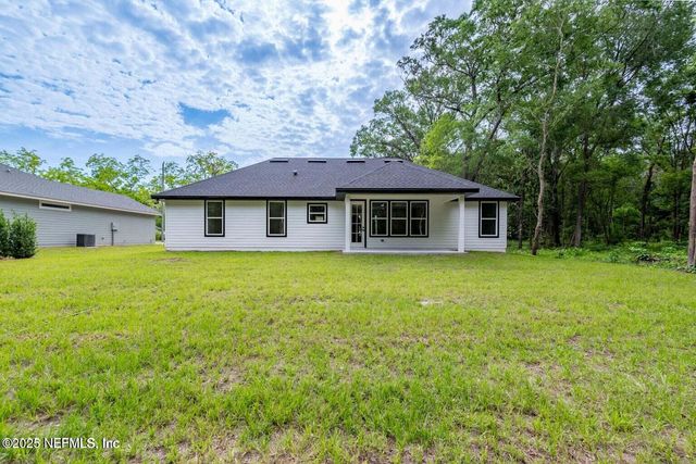 877 S PARKER Street, Starke, FL 32091