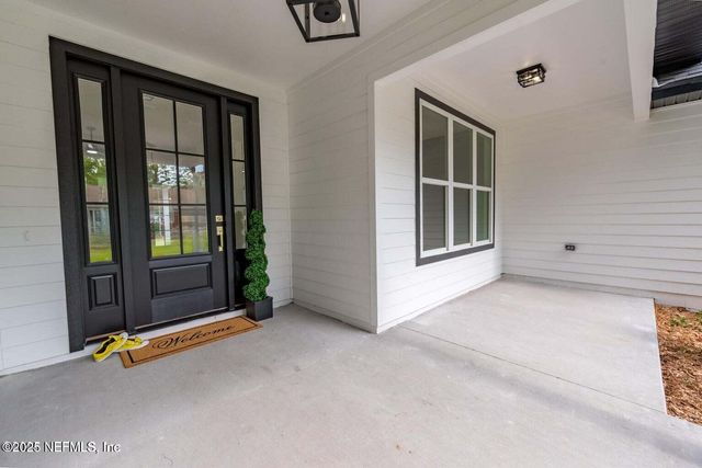 877 S PARKER Street, Starke, FL 32091