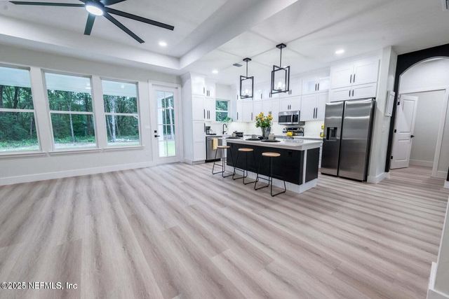 877 S PARKER Street, Starke, FL 32091