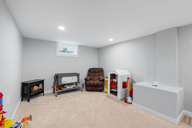2825 Kentucky Avenue S, Saint Louis Park, MN 55426