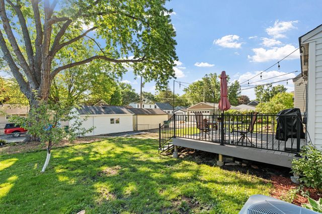 2825 Kentucky Avenue S, Saint Louis Park, MN 55426