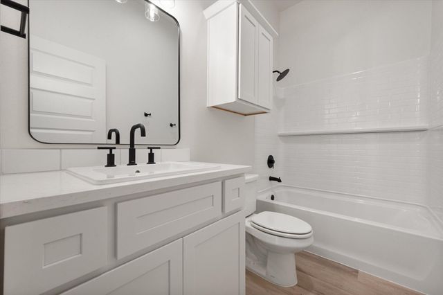 2912 Sunflower Avenue, Wolfforth, TX 79382