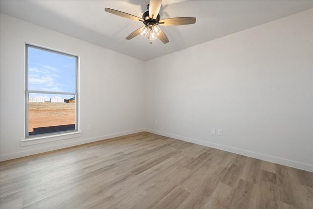 2912 Sunflower Avenue, Wolfforth, TX 79382