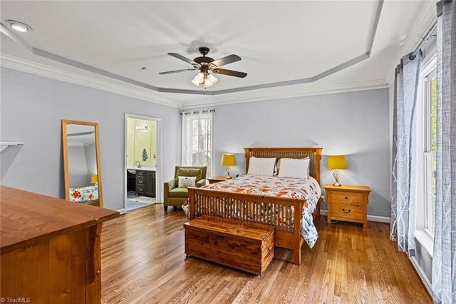 290 Greenturf Drive, Winston-salem, NC 27107