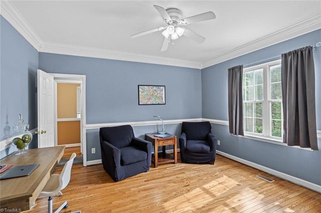 290 Greenturf Drive, Winston-salem, NC 27107