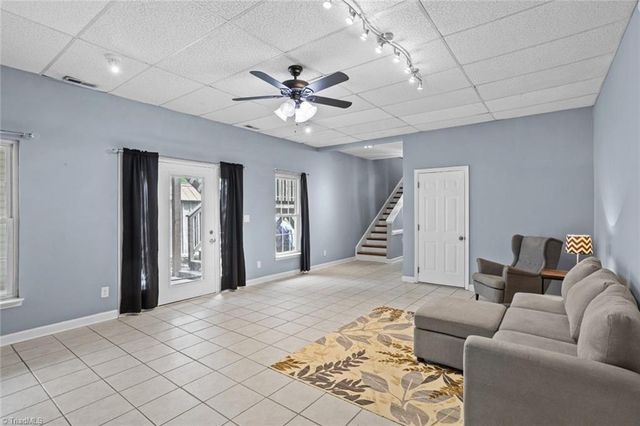 290 Greenturf Drive, Winston-salem, NC 27107