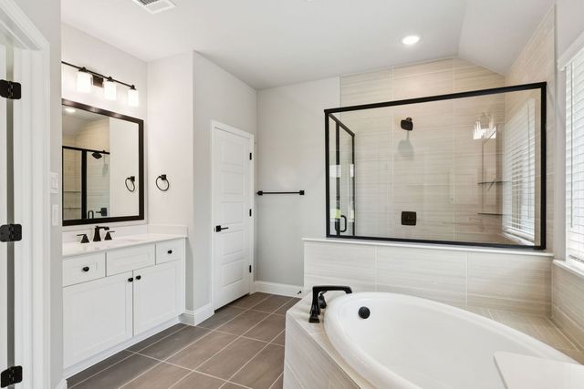 7724 Dibble Avenue, Joshua, TX 76058