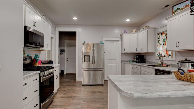 6205 W Lincoln Streets, Richland, IN 47634