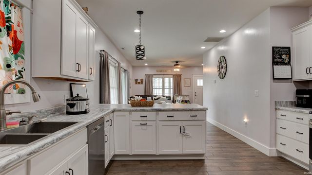 6205 W Lincoln Streets, Richland, IN 47634