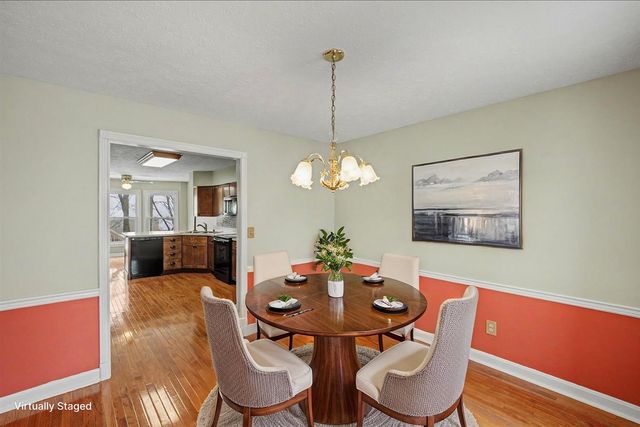 901 Woodglen Court, Lexington, KY 40515