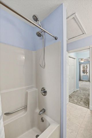 901 Woodglen Court, Lexington, KY 40515