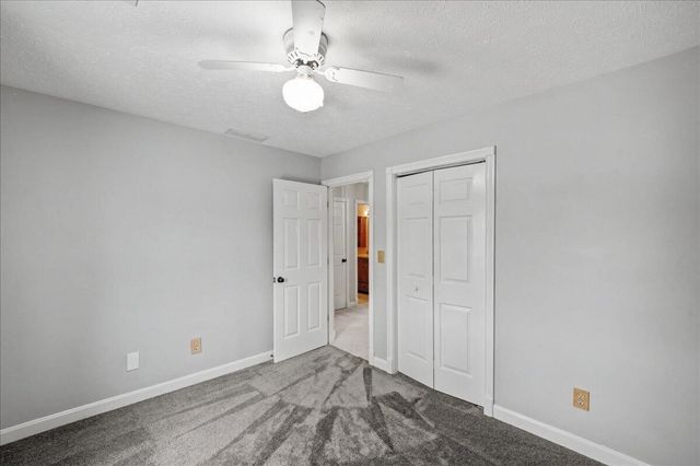 901 Woodglen Court, Lexington, KY 40515