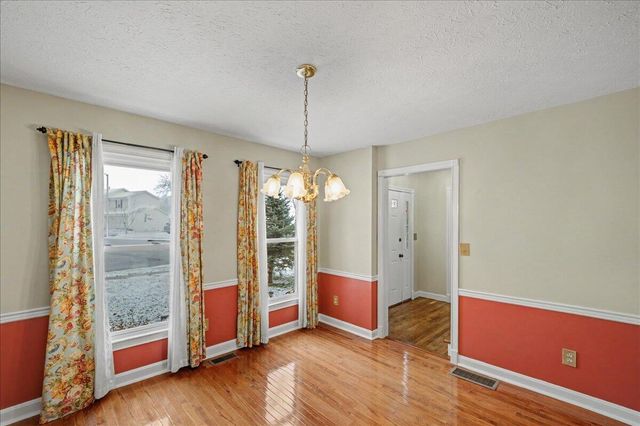 901 Woodglen Court, Lexington, KY 40515