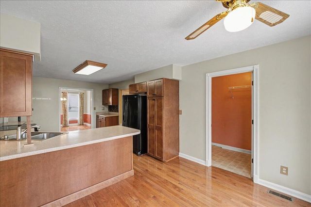 901 Woodglen Court, Lexington, KY 40515