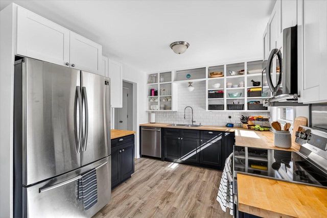 429 S Midvale Boulevard, Madison, WI 53711