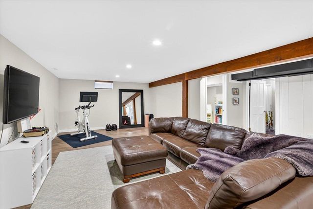 429 S Midvale Boulevard, Madison, WI 53711
