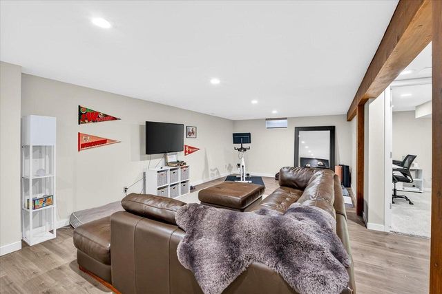 429 S Midvale Boulevard, Madison, WI 53711