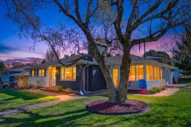 429 S Midvale Boulevard, Madison, WI 53711