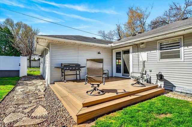 429 S Midvale Boulevard, Madison, WI 53711