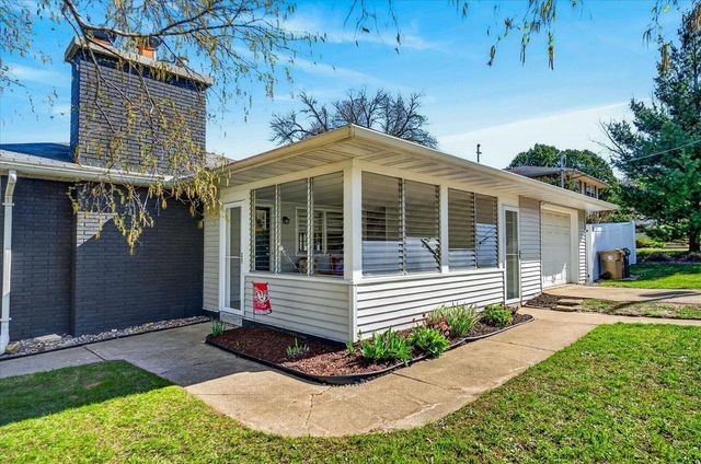 429 S Midvale Boulevard, Madison, WI 53711