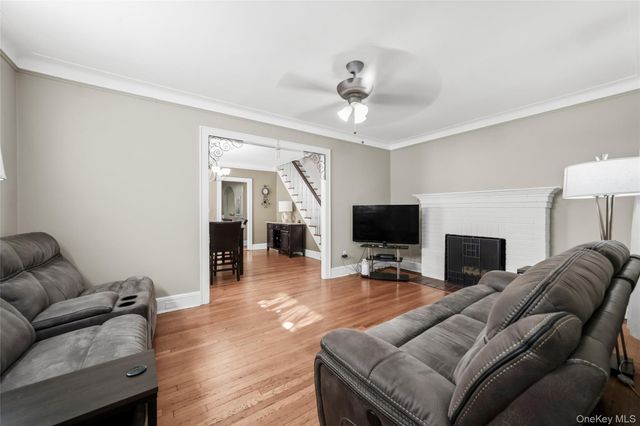45-20 156th Street, Flushing, NY 11355