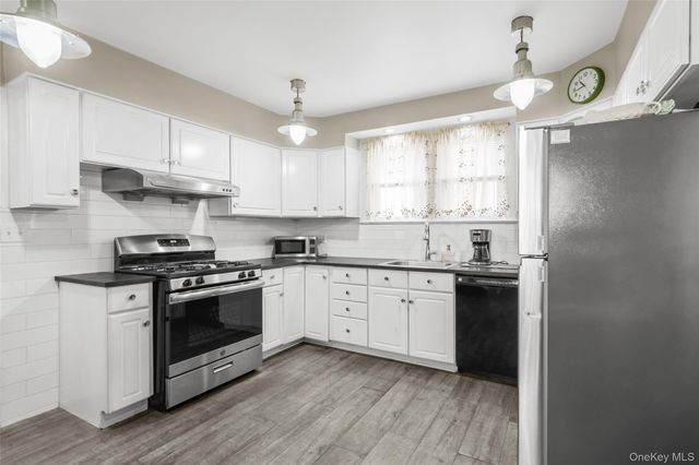 45-20 156th Street, Flushing, NY 11355