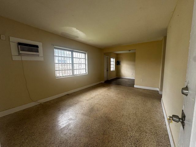 830 NW 60th Street, Miami, FL 33127