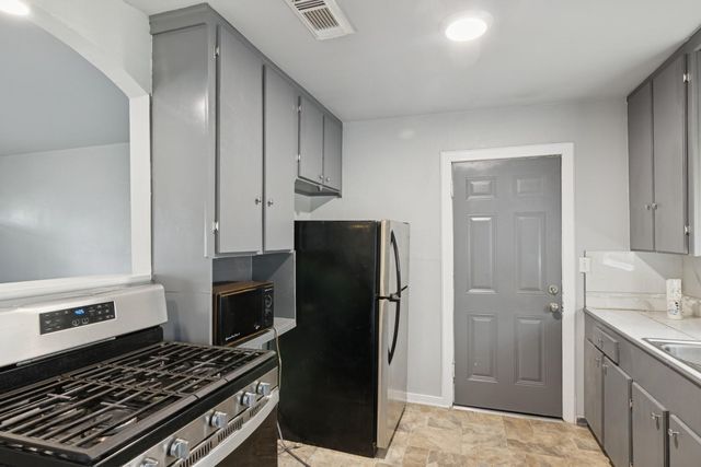 9029 Homewood Lane, Houston, TX 77078