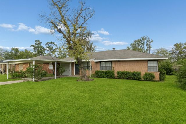 9029 Homewood Lane, Houston, TX 77078