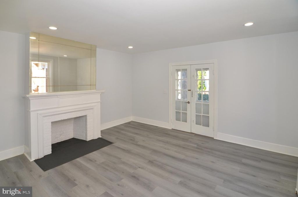 22 NEWELL AVE, TRENTON, NJ 08618 — photo 5