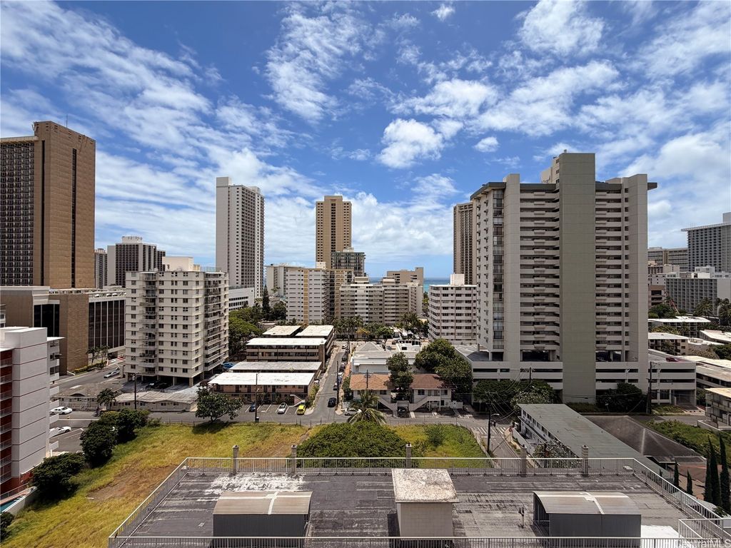 2452 Tusitala Street 1505, Honolulu, HI 96815