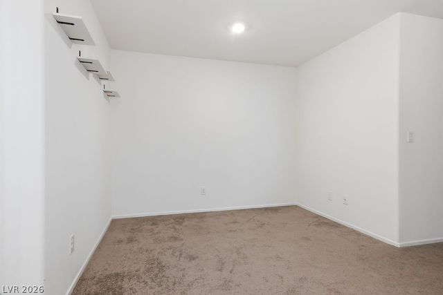 341 Summer Sparrow Avenue, Henderson, NV 89011