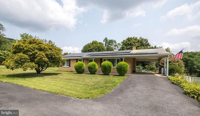 12 BELLE VISTA DR, Marysville, PA 17053