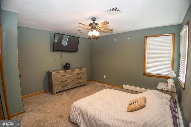 12 BELLE VISTA DR, Marysville, PA 17053