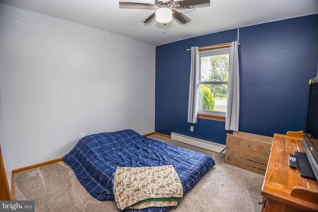12 BELLE VISTA DR, Marysville, PA 17053