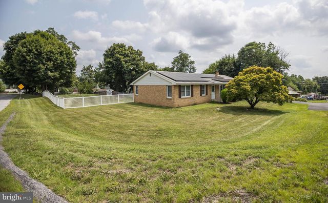 12 BELLE VISTA DR, Marysville, PA 17053