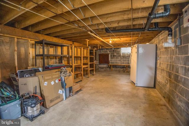 12 BELLE VISTA DR, Marysville, PA 17053