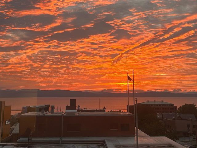 131 Main St Apt 403, Burlington, VT 05401