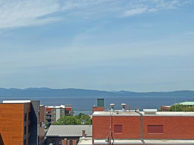 131 Main St Apt 403, Burlington, VT 05401