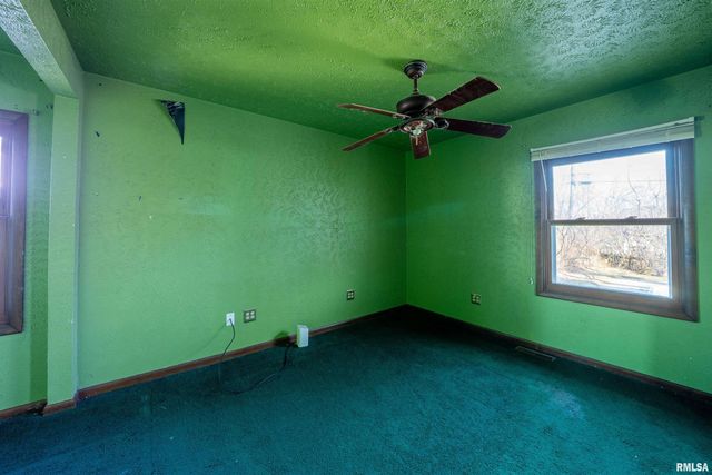 1516 N 16TH Street, Pekin, IL 61554