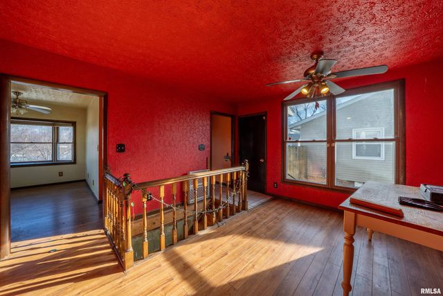 1516 N 16TH Street, Pekin, IL 61554