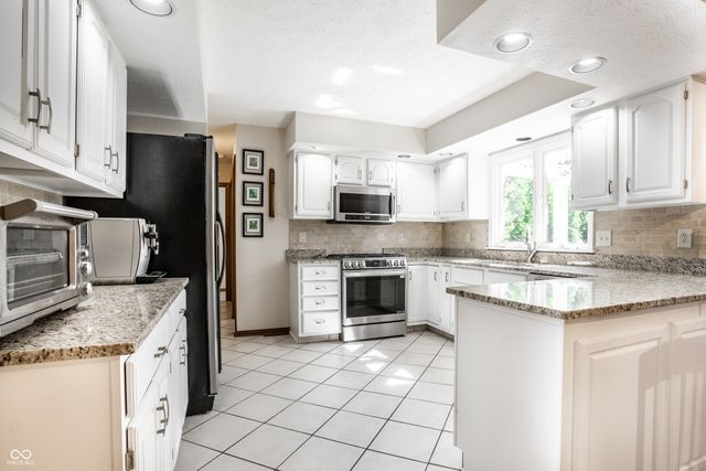 13819 Millstone Court, Carmel, IN 46032