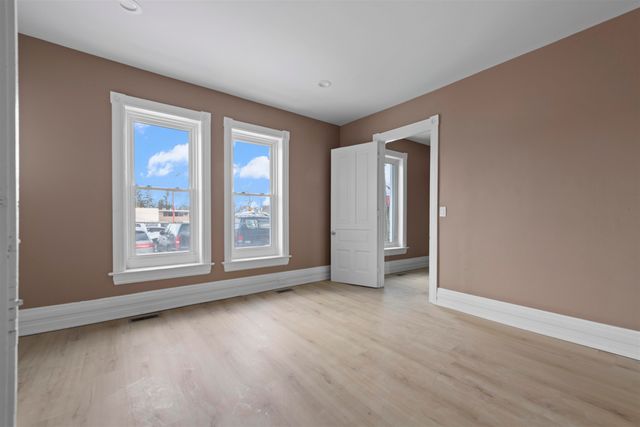 273 Southbound Gratiot Avenue, Mount Clemens, MI 48043