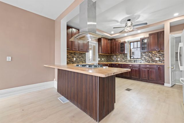 273 Southbound Gratiot Avenue, Mount Clemens, MI 48043