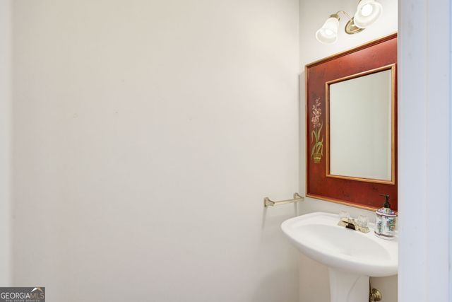 2599 ALVECOT Circle SE, Atlanta, GA 30339