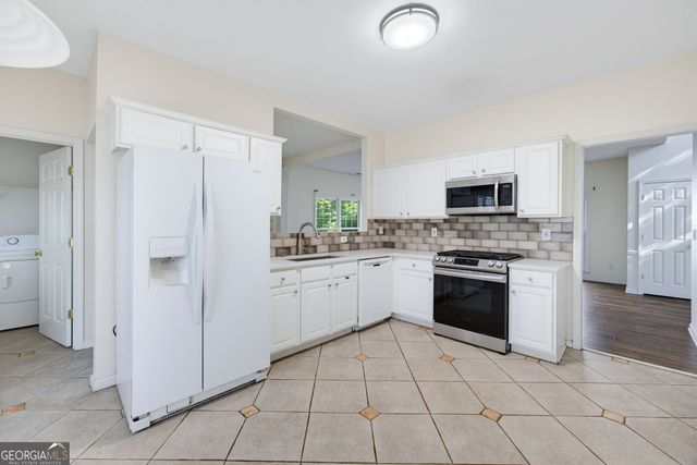 2599 ALVECOT Circle SE, Atlanta, GA 30339