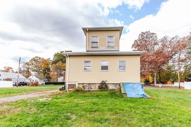 27 Sutton St, Brockton, MA 02301