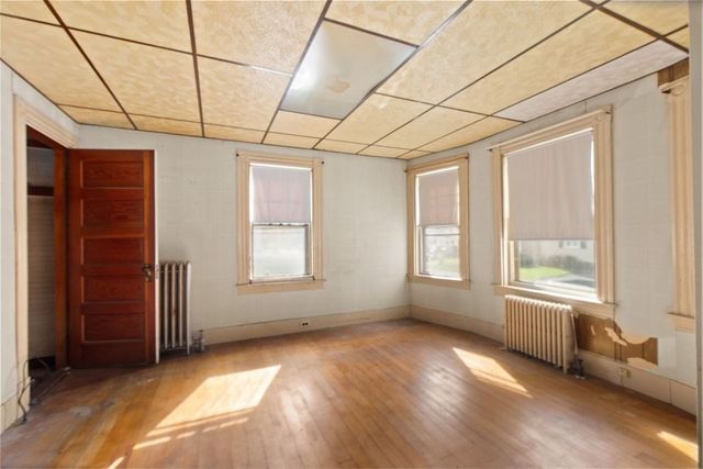 27 Sutton St, Brockton, MA 02301