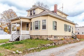 27 Sutton St, Brockton, MA 02301