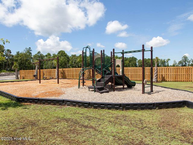 128 N Grassland Road Unit 11, Holly Ridge, NC 28445